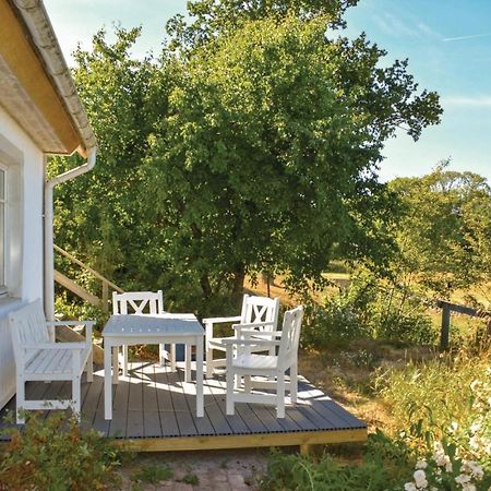 1 Bedroom Nice Apartment In Listerby Torko Exterior foto